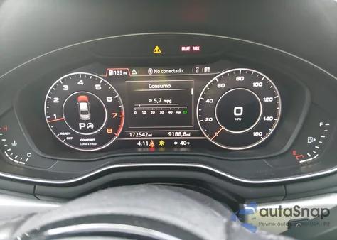 2018 Audi A4 2.0T Premium/2.0T Tech Premium z USA, uszkodzony, nr VIN WAUENAF43JA066378